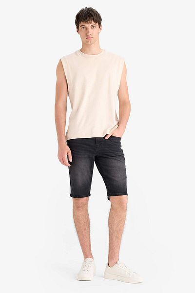 DeFacto 100% Cotton Boxy Fit Printed Crew Neck Undershirt C5040Ax25Hs