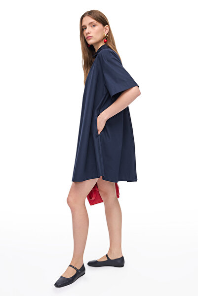 Perspective Μίνι φόρεμα σε μπλε ναυτικό χρώμα Albas άνετο και ελαφρύ