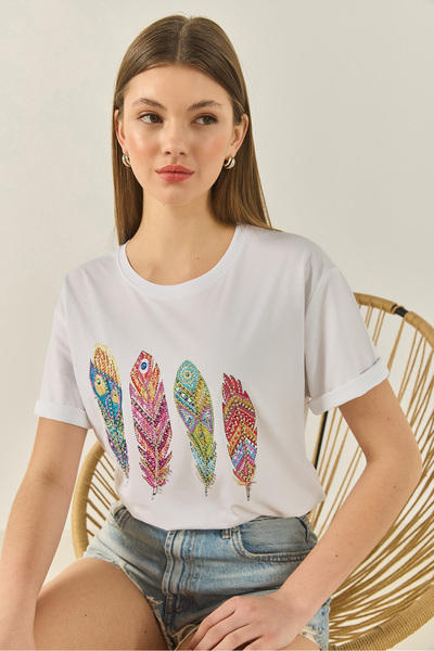 Bianco Lucci Γυναικείο μπλουζάκι με φτερά με λαιμόκοψη με χάντρες κεντημένο oversize βαμβακερό μπλουζάκι 1820 60283285