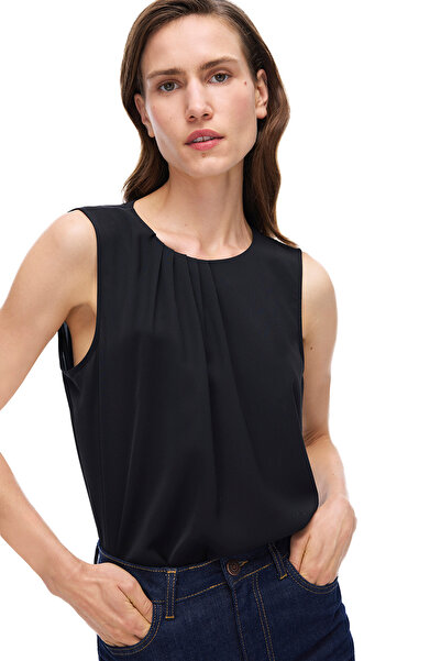 Perspective Farewell Regular Fit Standard Size Zero Sleeve Crew Neck Black Blouse