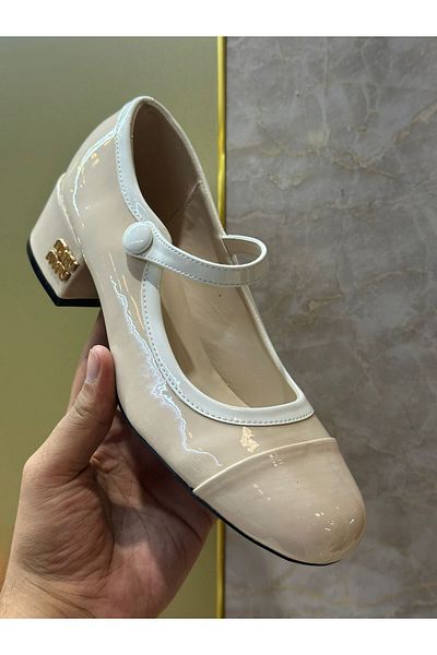 Miu Miu Mary Jane Block Heel Shoes – Luxury Patent Leather Heels for Women | UAE Trending Style