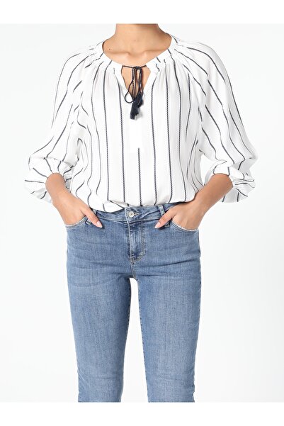 Colin's Cămașă albă cu mânecă lungă pentru femei, cu guler judecător, cu croială normală