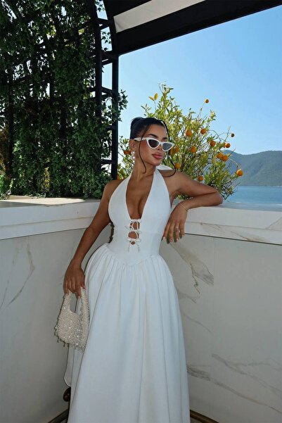 D'RECCY ЖІНОЧА БІЛА СУКНЯ-КОРСЕТ З ГЛИБОКИМ ВИРІЗОМ НА ГРУДЯХ, ЗІ СТРІЧКОЮ ТА ЗАВ'ЯЗКОЮ НА ШИЇ