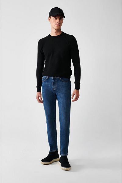 Avva Blaue, gewaschene, flexible Jeanshose aus Baumwolle für Herren B 003519