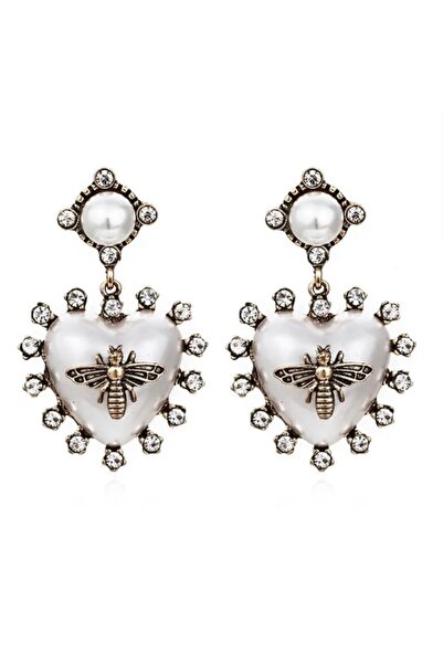 Aka أقراط من حجر اللؤلؤ النحل