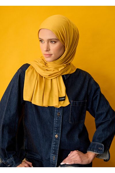 HOUSE OF MODEST Mustard Combed Shawl