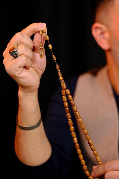 dergah tesbih Master Mucahit Şener Authentic Carved Series Capsule Cut Kuka Rosary