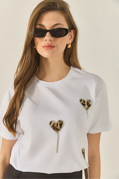 Bianco Lucci Women's Leopard and Stone Detailed Heart Short Sleeve T-Shirt 60602034