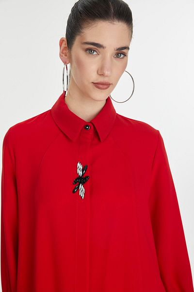 Zühre Red Tunic with Brooch and Hidden Buttons T-1415