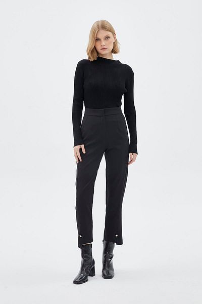 Zühre Black Trousers with Accessory Detail P-0192