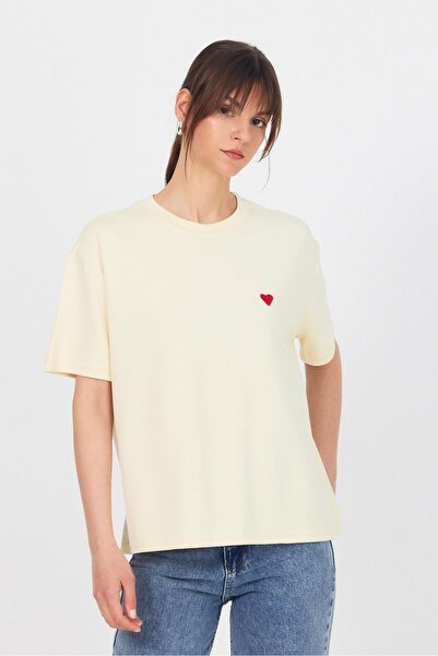 Rays Μπλουζάκι από ύφασμα Premium Κεντημένο Κίτρινη Καρδιά 6218
