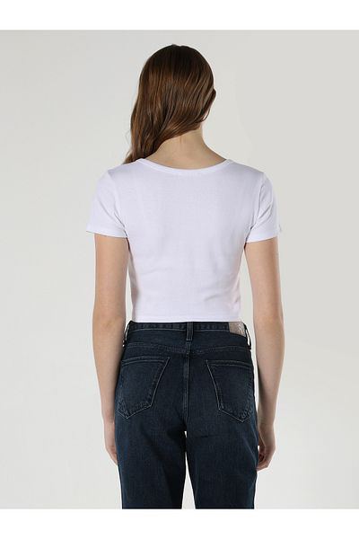 Colin's Tricou alb cu mânecă scurtă pentru femei, slim fit, cu gât rotund