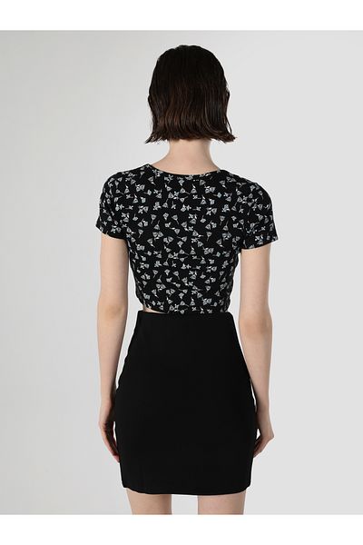 Colin's Women's Navy Blue T-Shirt - Sleeves