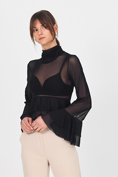 Rays Bluză neagră cu mâneci cu volan transparent 6836