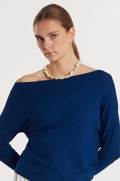 Tudors Γυναικεία Slim Fit Boat Neck Shoulder Λεπτομερής μπλούζα Indigo