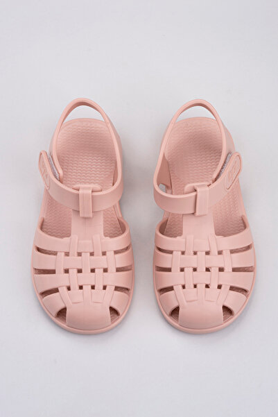 IGOR Clasica V. Girl's Daily Maquillaje