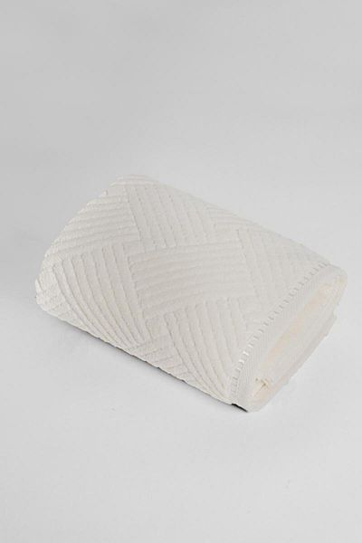 Stylish Home COTTON TOWEL WITH VELVET PATTERN ESSE - 70 x 140