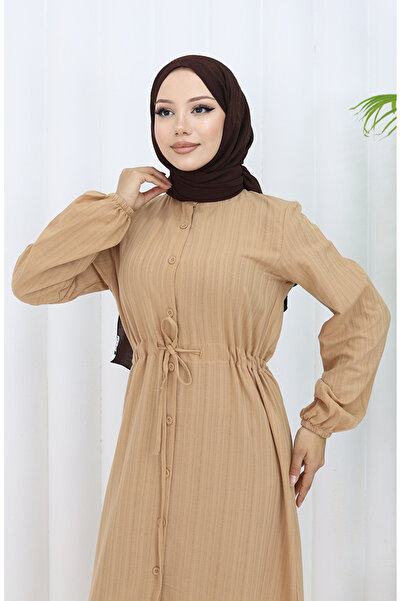 sefamerve Φόρεμα με κουμπιά και μαζεμένη φούστα σε γαλακτώδες καφέ χρώμα - 0351-03