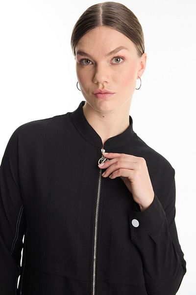 Zühre Zippered Judge Collar Black Jacket C-0130