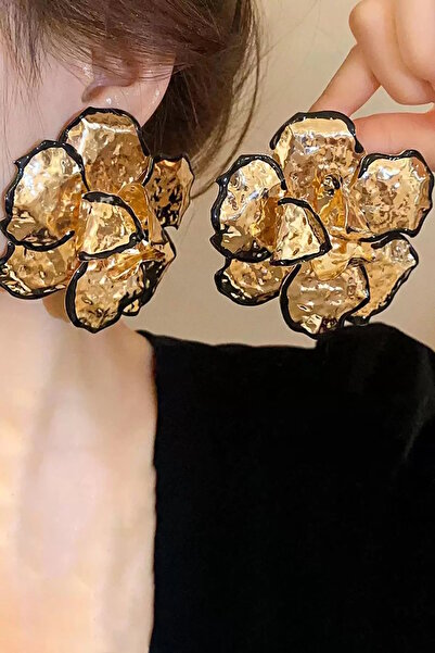 CAŞ DEKORASYON أقراط بتصميم زهور باللونين الذهبي والأسود (زوج)