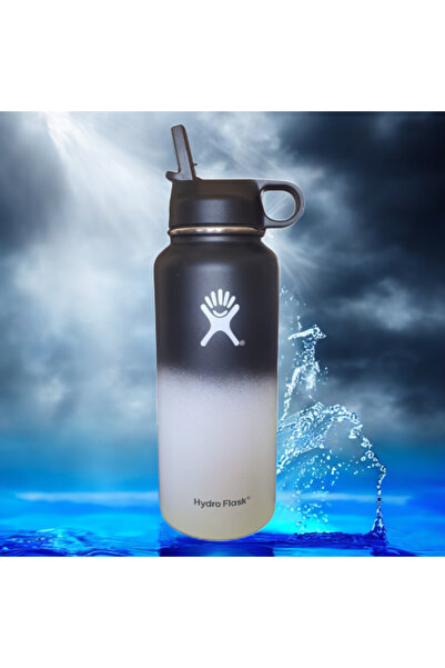 Hydro Flask water bottle made of stainless steel and vacuum insulated with clamping lid and straw