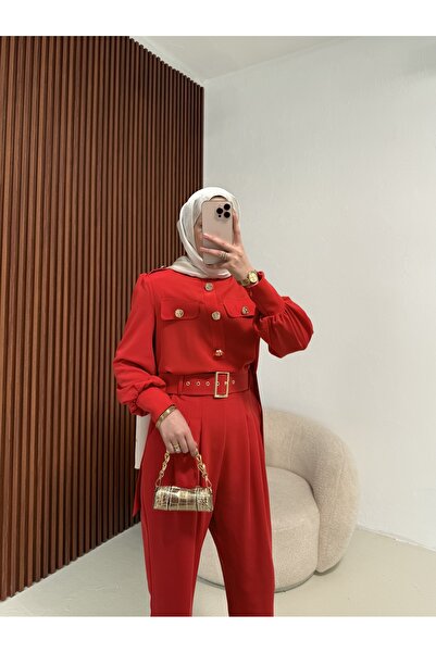 Melike Tatar Düğme Detaylı Takım 32-2310