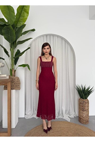 Orihime Kadın Bordo Dantel İşlemeli Askılı Balık Model Söz Nişan Elbisesi