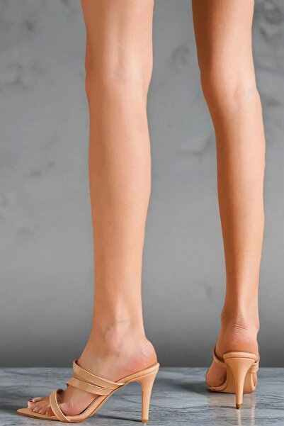 PayBuy Black Patent Leather Thin Band Detailed Elegant Women's Heeled Slippers Stylish Look Summer