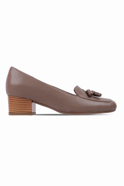 Lal Shoes & Bags Дамски обувки на висок ток Jeysa от естествена кожа с пискюли - цвят норка