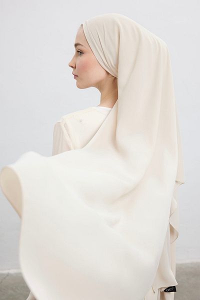 Qef Comfort Luxe Shawl Dark Cream