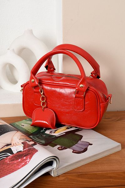 Handley Luxury Shoulder Bag with Cross Strap