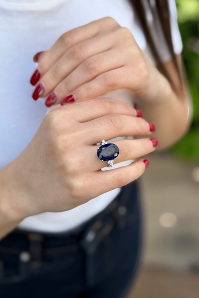 Utku Kuyumculuk 14 AYAR 11,79 CT SAFİR TAŞLI, 0,22 CT PIRLANTA TAŞLI YÜZÜK