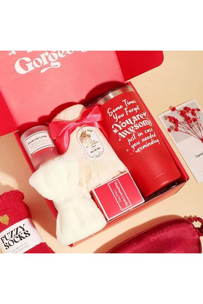 OEM Elegant women's set Red Passion, premium accessories and care products,