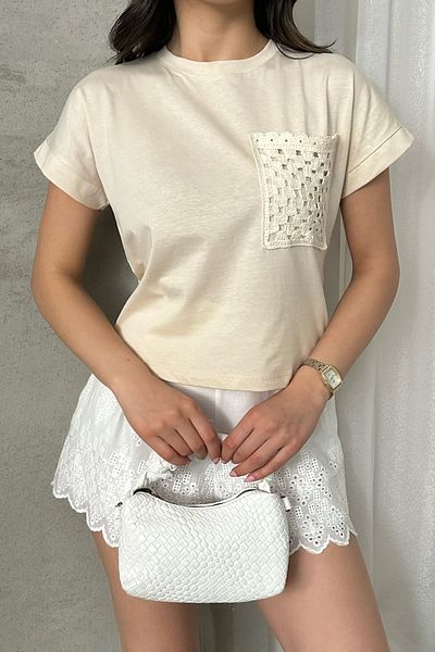 MD trend Women's Crew Neck Lace Pocket T-Shirt