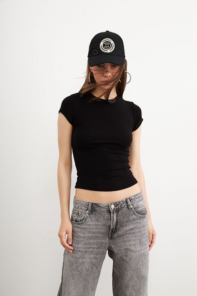 Bipantolon Tricou negru cu mânecă scurtă, ultra moale, cu gâtul turnat