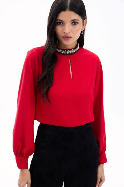 Sateen Blouse with Collar Accessories - Red