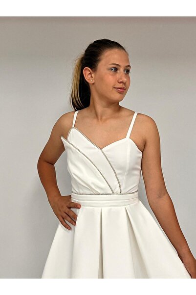 BUTİKHAPPYKİDS Rochie de seară pentru fete, scurtă, crem, curea din țesătură creponată, guler asimetric, panglică, detaliu de piatră, rochie de seară Erkut 1