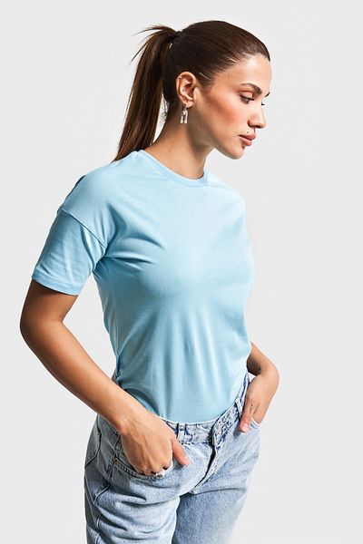 its basic Tricou de bază pentru damă Baby Blue Color S5-3 Crew Neck
