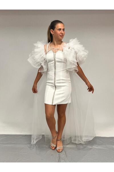 BUTİKHAPPYKİDS Kız Çocuk Abiye Krem Krep Kumaş Askılı Taş Şerit İşlemeli Kolları Farbalı Çıkabilen Pelerin Detayl