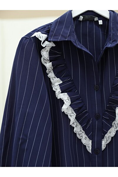 Modamorfo Сорочка з ґудзиками по всій довжині, мереживною обробкою спереду та смужками - Laci