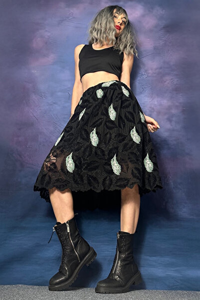 Quincey ЗЕЛЕНА ПІР'ЯЧА ДЕТАЛЬ ЧОРНА СПІДНИЦЯ З МЕРЕЖИВОМ