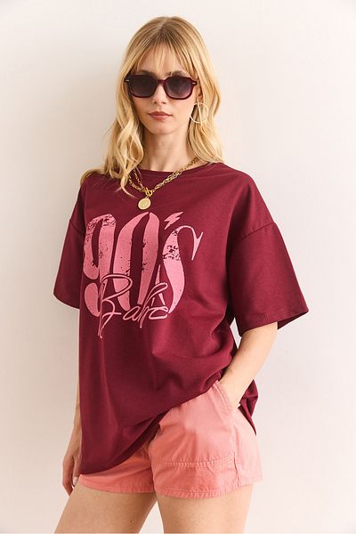 Olalook Tricou pentru femei, roșu Claret, cu imprimeu anilor 90, cu 2 fire, cu potrivire relaxată TSH-19000901