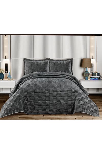 GOLDROOM Ranya Velvet Double Person Bed Cover