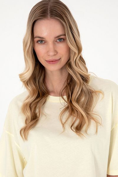 U.S. Polo Assn. Women's Lemon Oversize Crew Neck T-Shirt 50305775 -Vr035