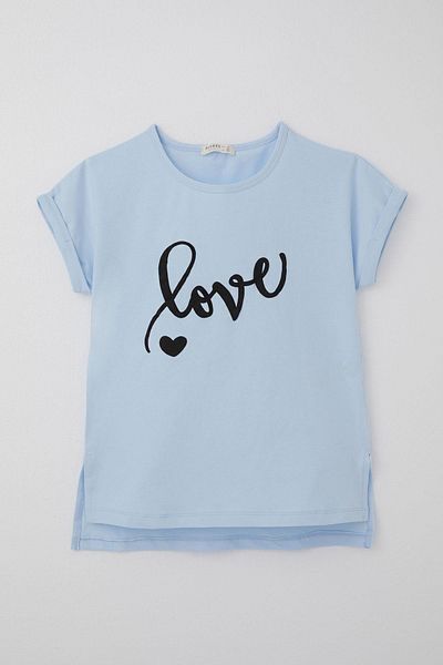Breeze Tricou pentru fete cu litere în relief, cu fantă, 10-16 ani, albastru deschis