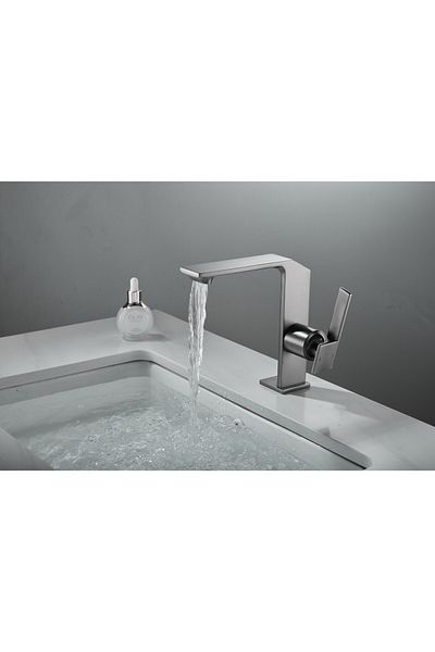 Smack Sink Faucet