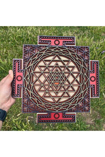 UNT Tablou Sri Yantra din lemn cu mai multe straturi
