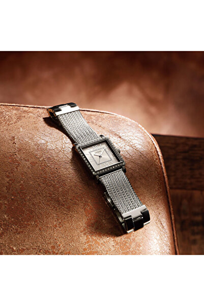 Guess Guw0826L1 Women's Wristwatch