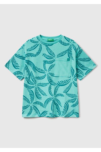 United Colors of Benetton Boy's Dark Green Patterned T-Shirt with Front Pocket and Logo Tag Detail
