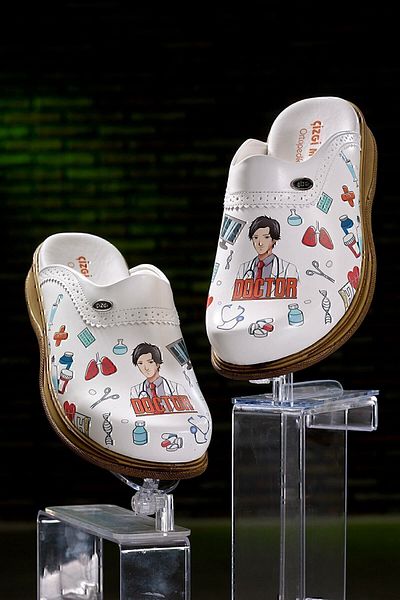 ÇİZGİ MEDİKAL Ανδρικά Vivacolor Profession Sabo Slippers-doctor